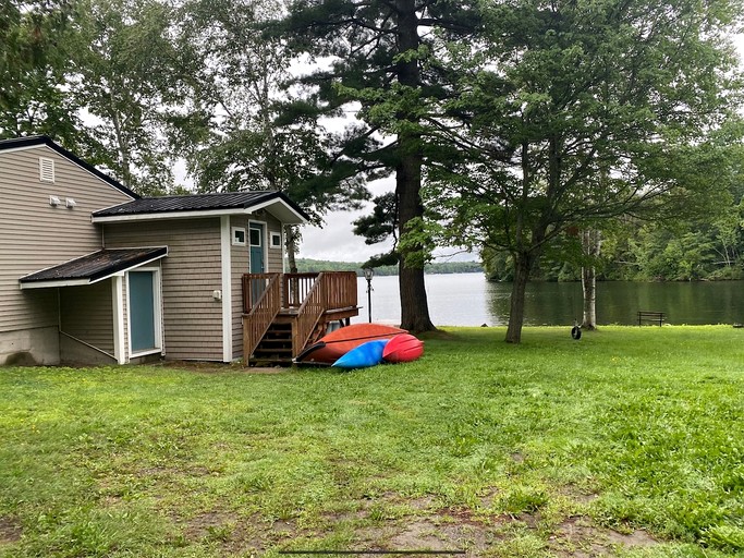 Cottages (United States of America, Winthrop, Maine)