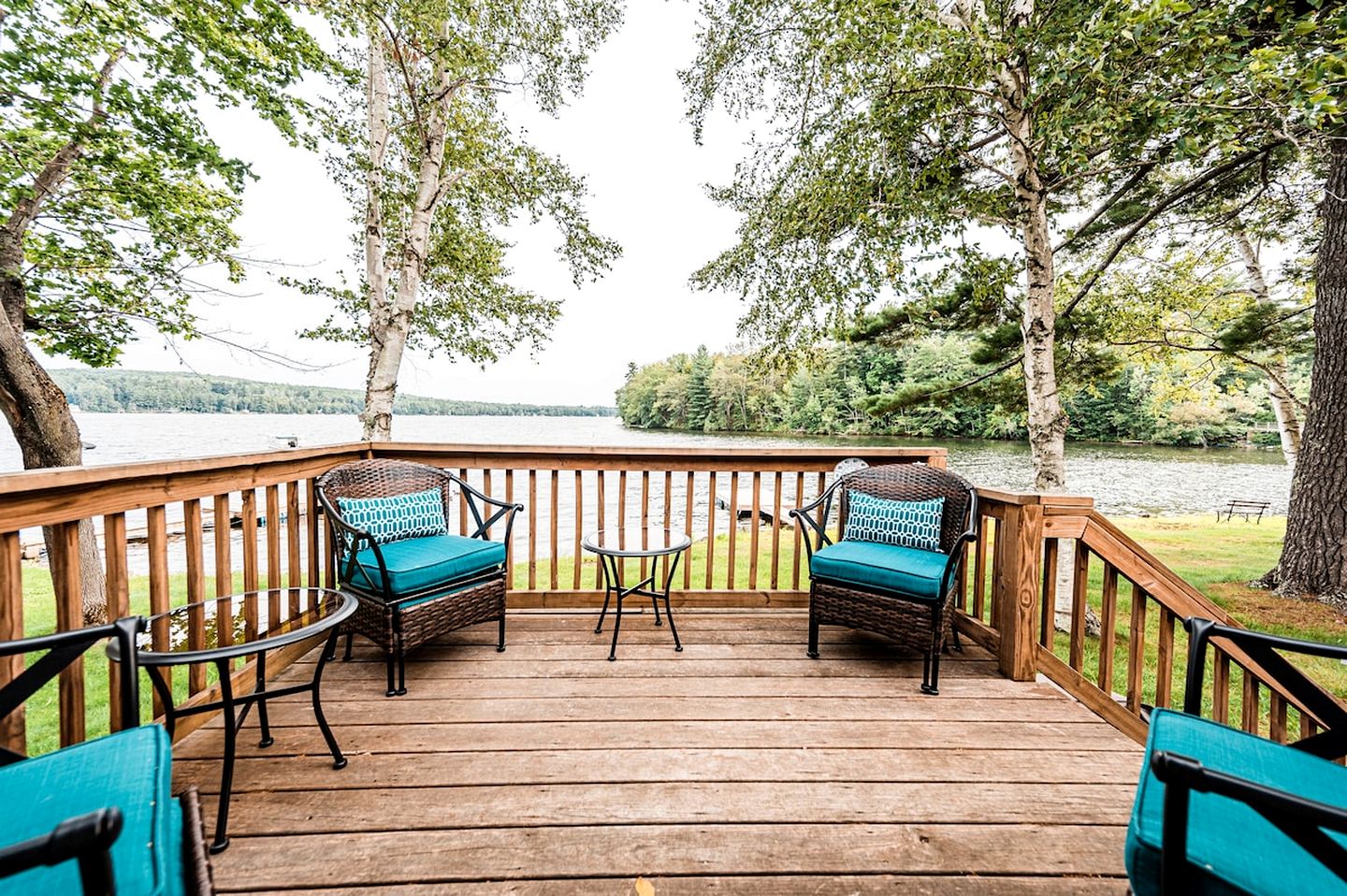 Lakefront Homey Cottage Offering Pristine Views of Cobosseecontee Lake from the Deck in Winthrop, Maine