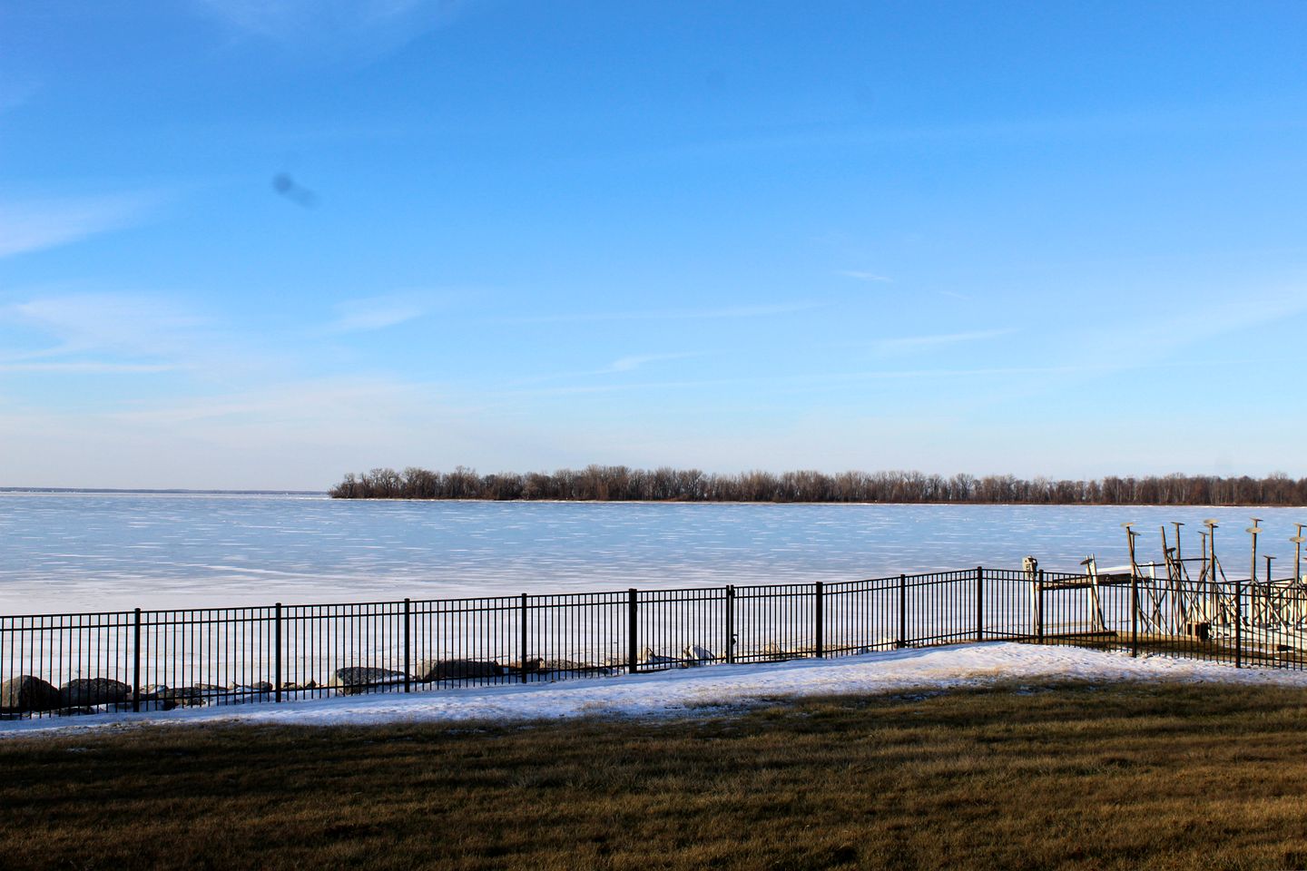 Lakefront Cottage with Nice Sights in Green Bay, Wisconsin