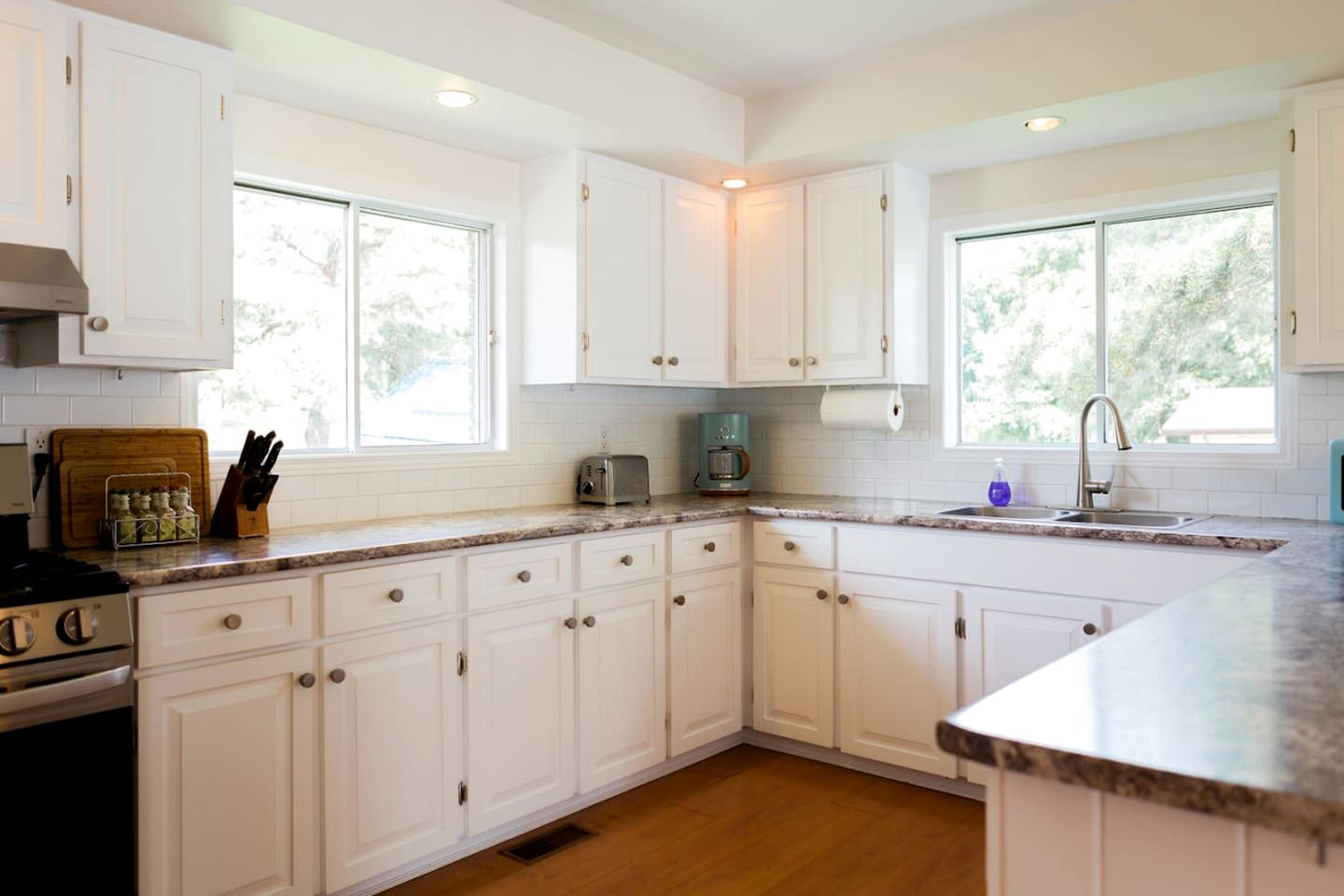 Lakefront Cottage with Private Dock and Luminous Minimalist Interior in Tennessee