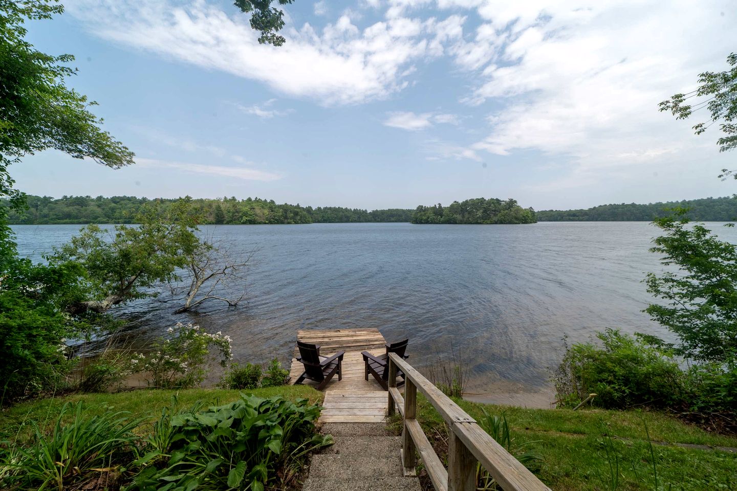 Charming Cabin Near Plymouth Rock, Massachusetts