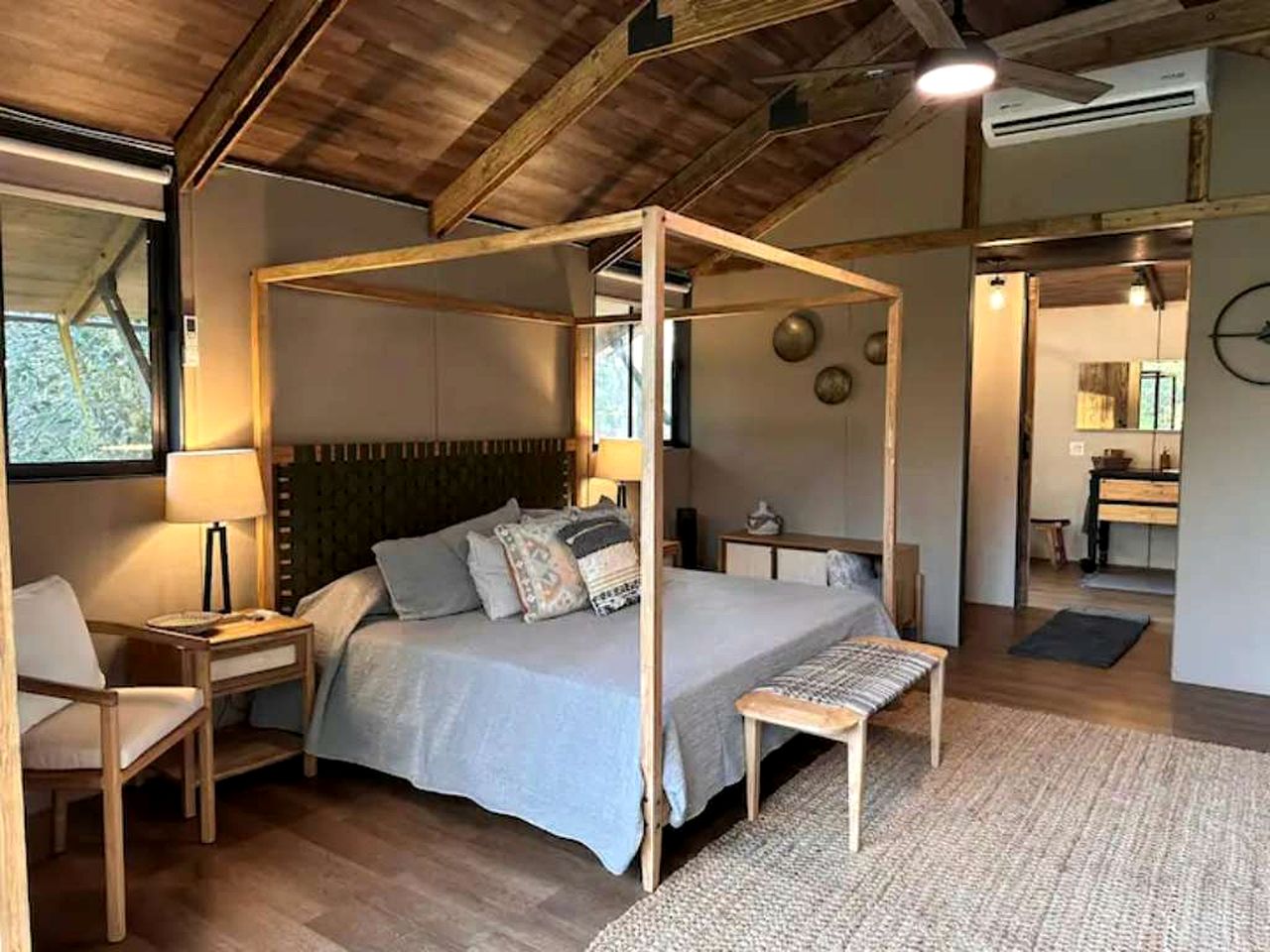 Lakefront Glamping Escape in Bashrop, Texas for Weekends Away in Nature