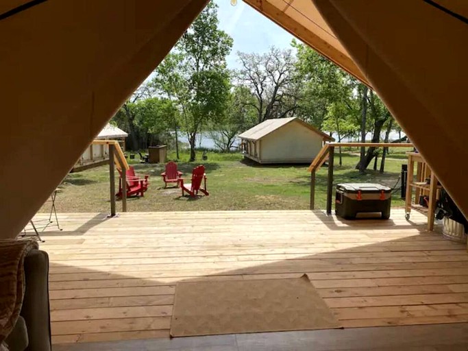 Safari Tents (United States of America, Bastrop , Texas)