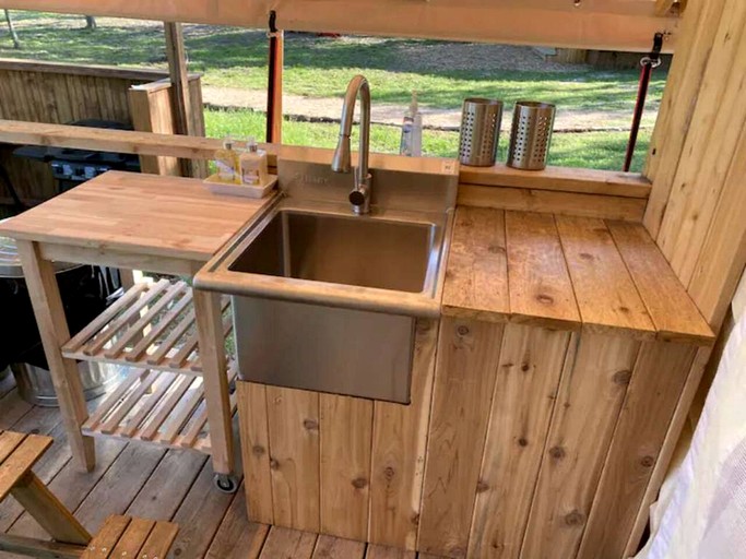 Safari Tents (United States of America, Bastrop , Texas)