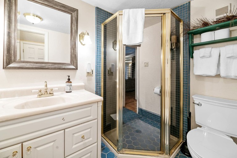 Cabins (United States of America, Big Bear Lake, California)