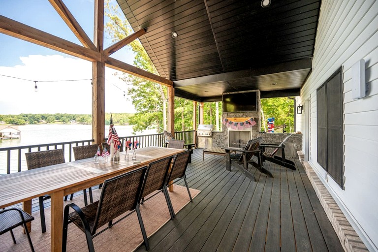 Vacation Rentals (United States of America, Huddleston, Virginia)