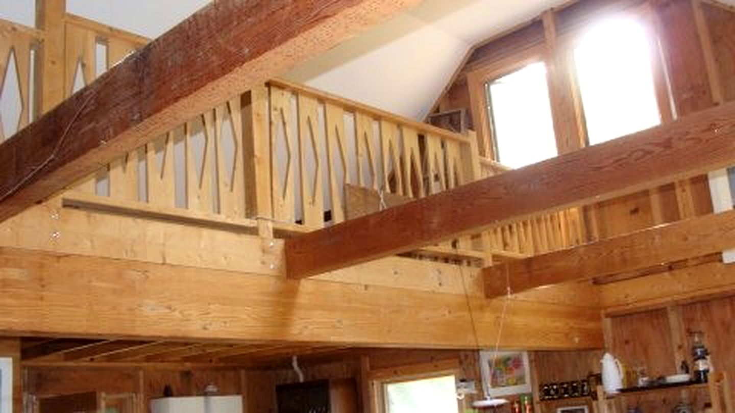 Lakefront Log Cabin Rental Overlooking the East Shore of Muscongus Pond