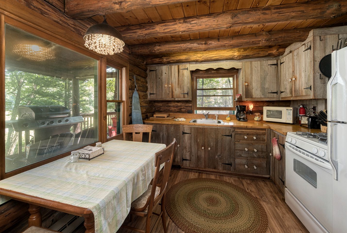 Lakefront Log Cabin Rental in Adirondack Park