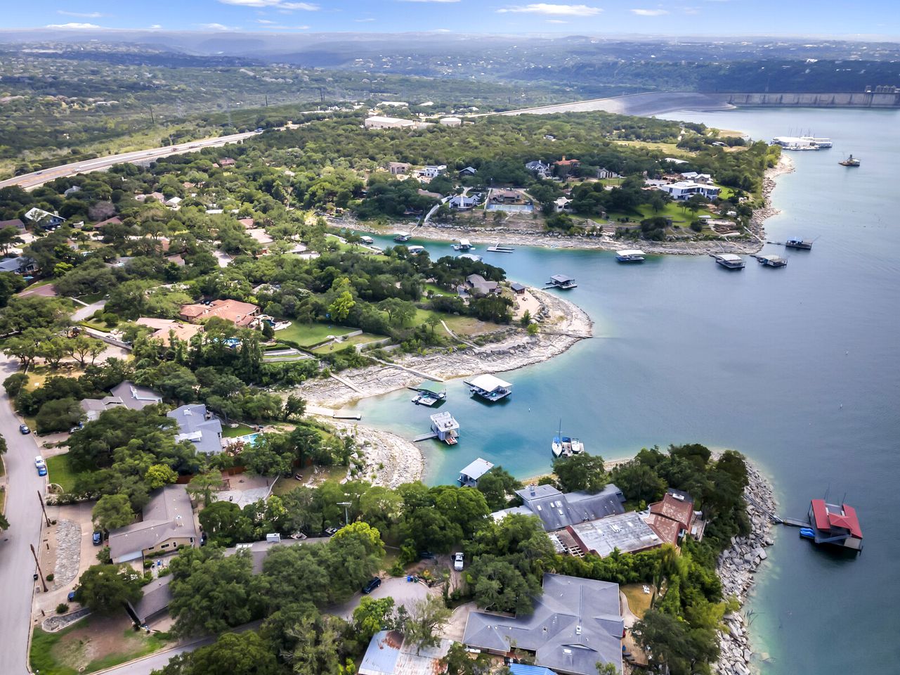 Fascinating Lakefront Vacation Rental with Fireplace in Austin, Texas