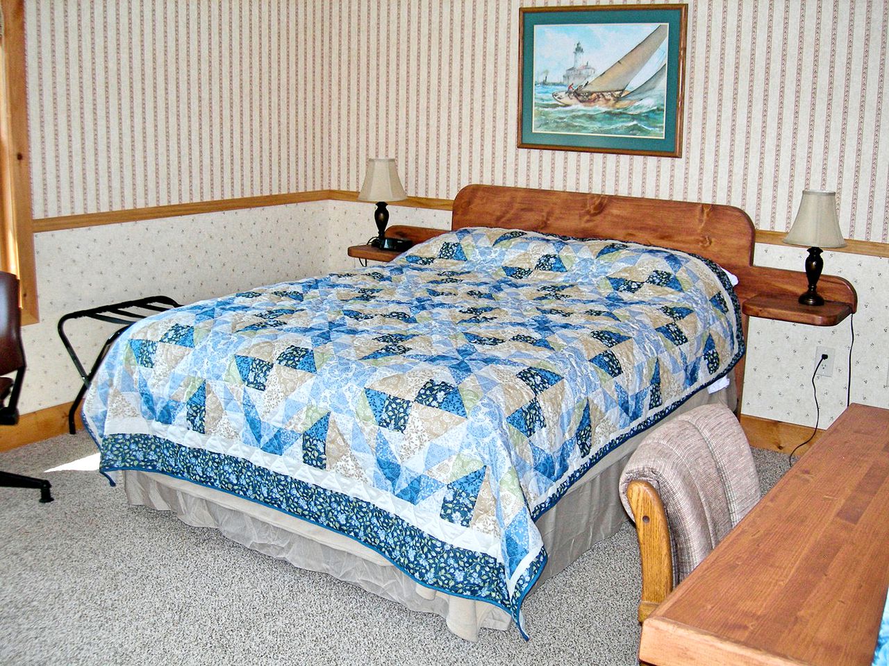 Welcoming Bed and Breakfast Room on Lake Huron, Michigan
