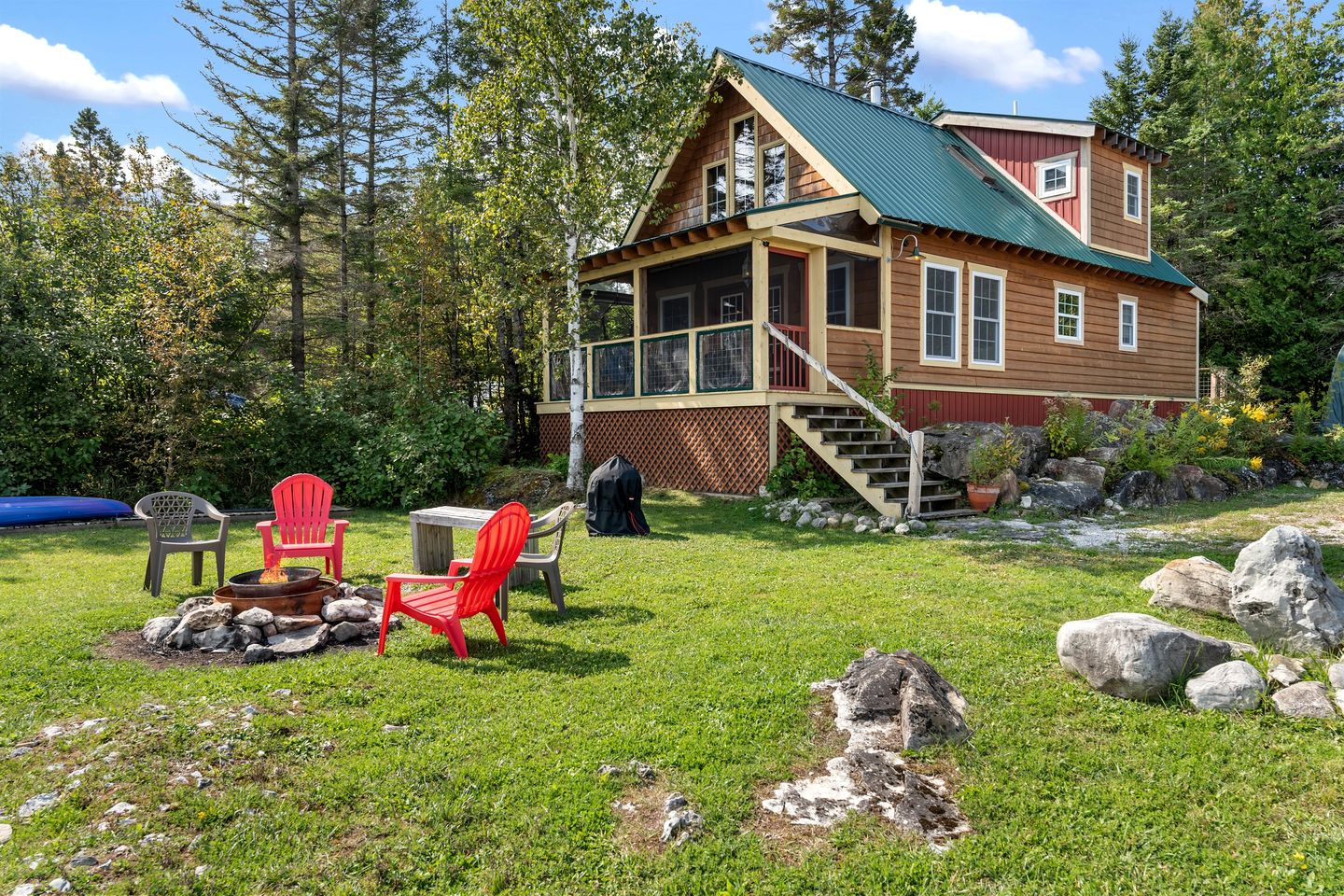 Lakefront Secluded Cabin with Fireplace in Cedarville, Michigan