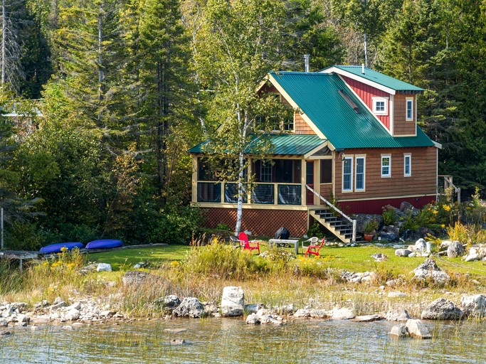 Cabins (United States of America, Cedarville, Michigan)