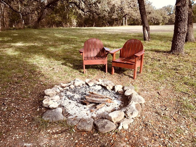 Cottages (Tarpley, Texas, United States)