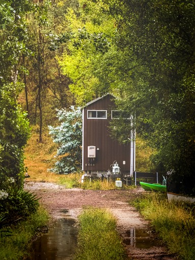 Tiny Houses (Australia, Flowerdale, Victoria)