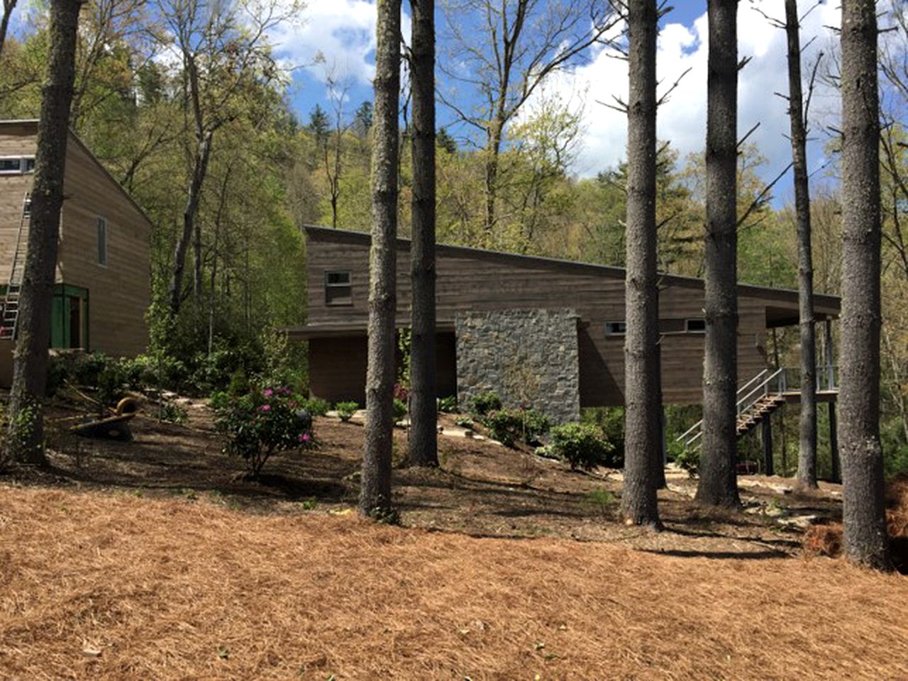 Lakefront Vacation Rental with a Private Dock on Lake Glenville, North Carolina