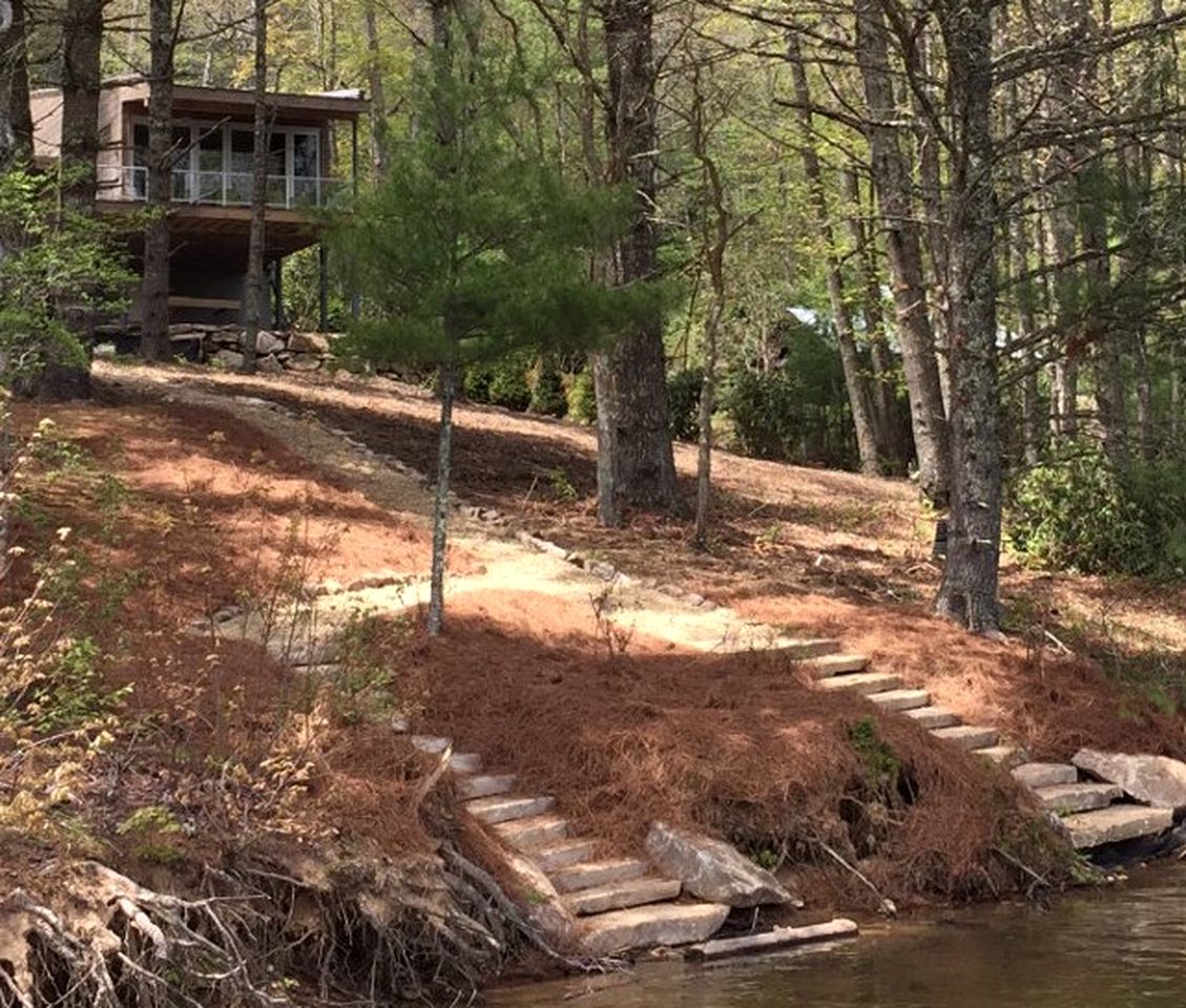 Lakefront Vacation Rental with a Private Dock on Lake Glenville, North Carolina