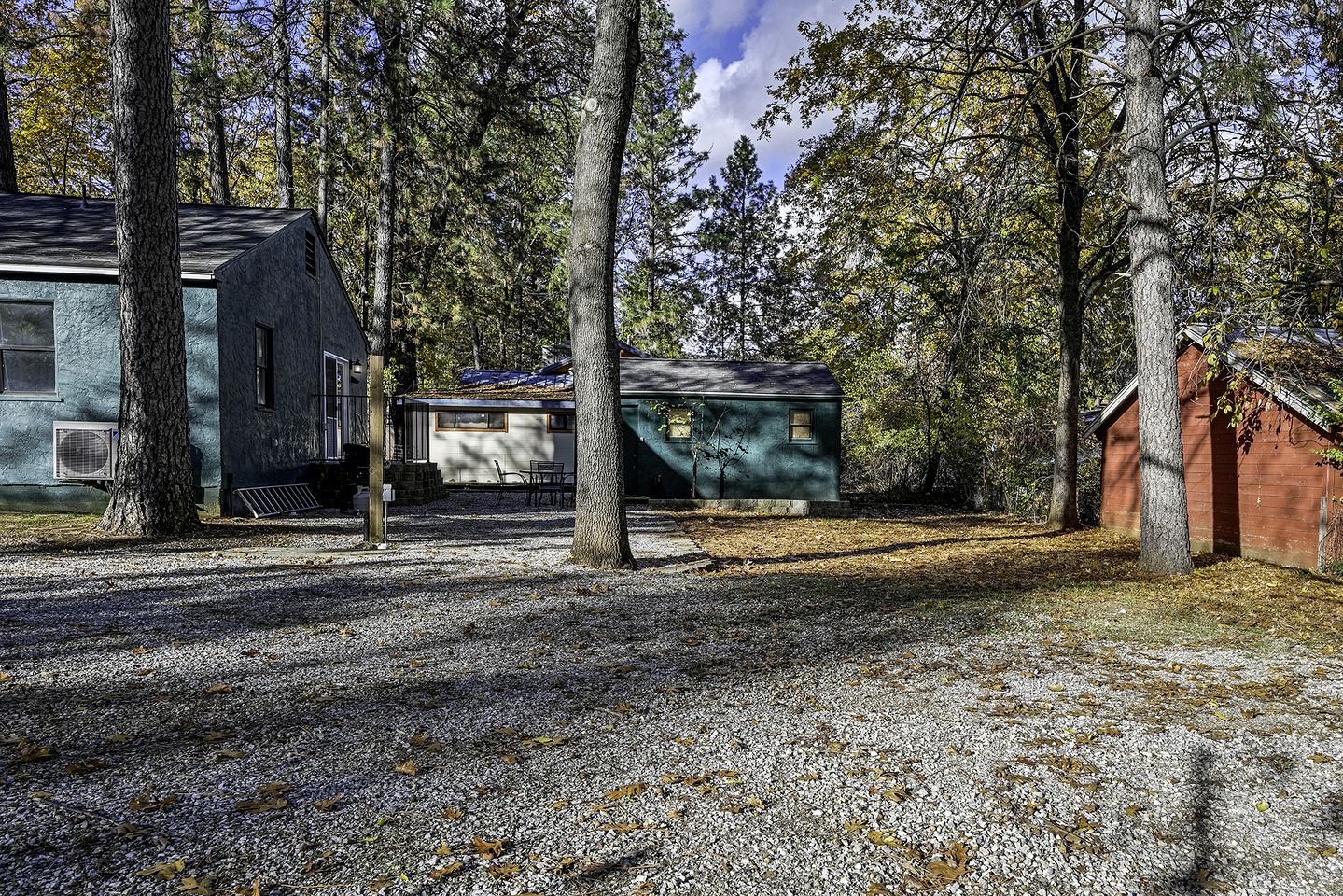 Impressive Cabin Surrounded by Trees in Lakehead, California