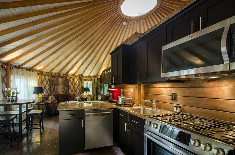 Lakes End on Nantahala Yurts, Yurts 22254, Topton, United States of