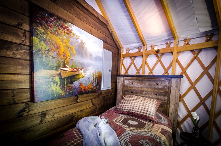 Lakes End on Nantahala Yurts, Yurts 22254, Topton, United States of America Glamping Hub