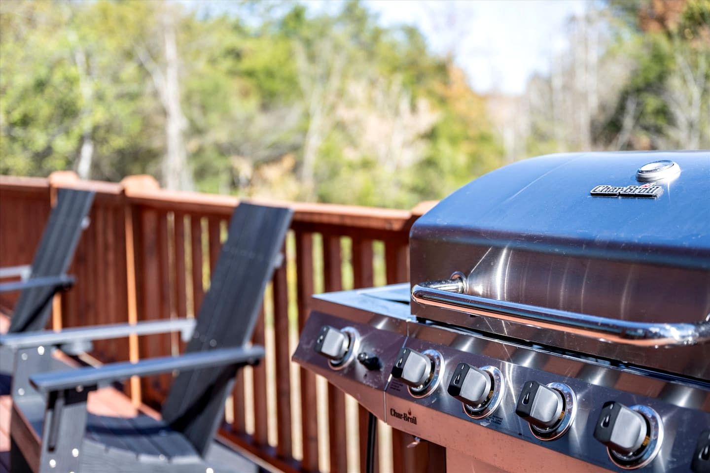 Lakeside Bliss – Spacious 4BR A-Frame Retreat in Sevierville, TN