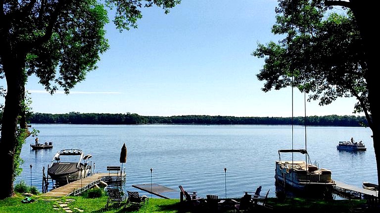 Cabins (Amery, Wisconsin, United States)