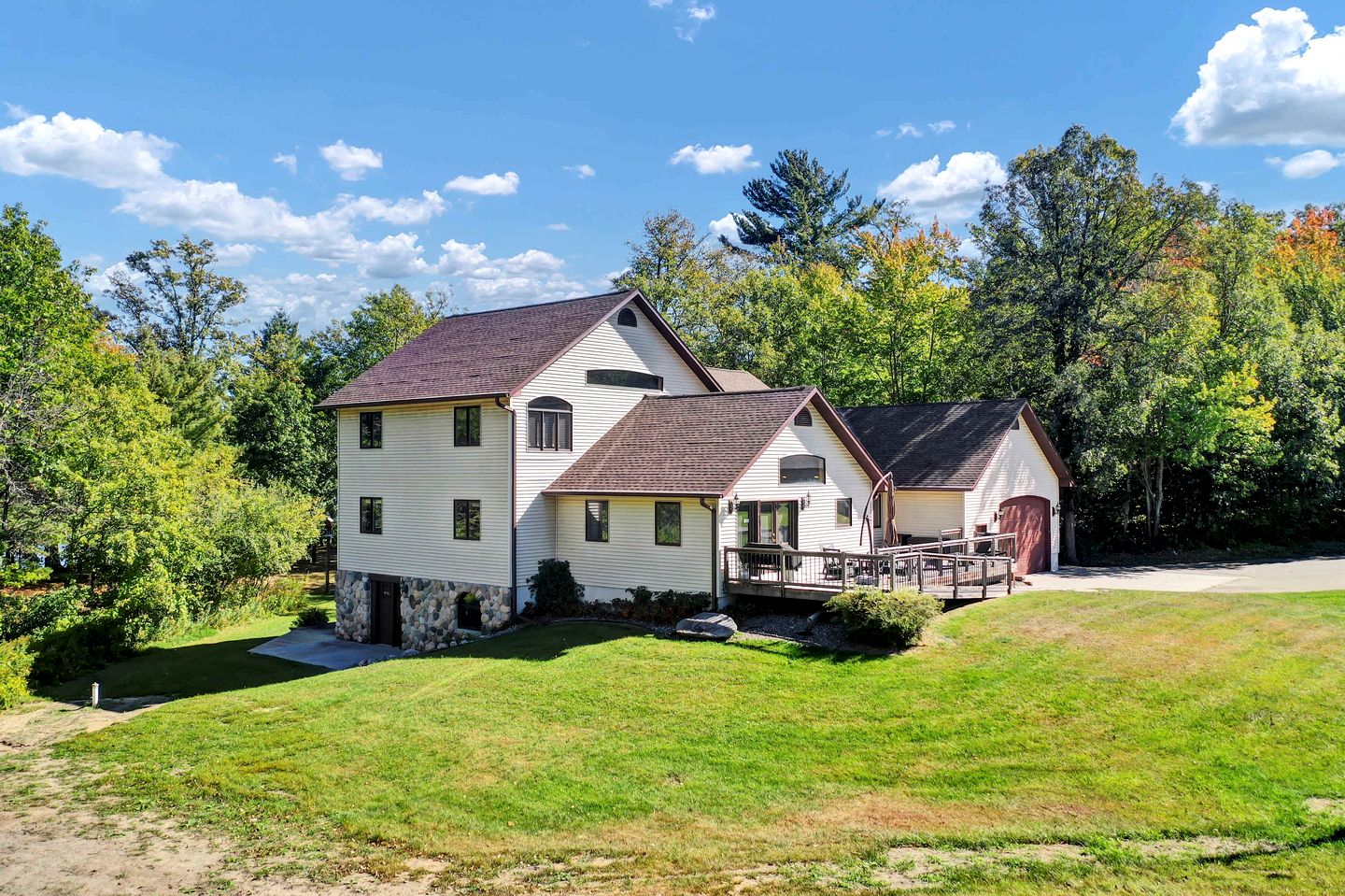 Spacious Lakeside Cottage with Wheelchair Access near Walker, Minnesota