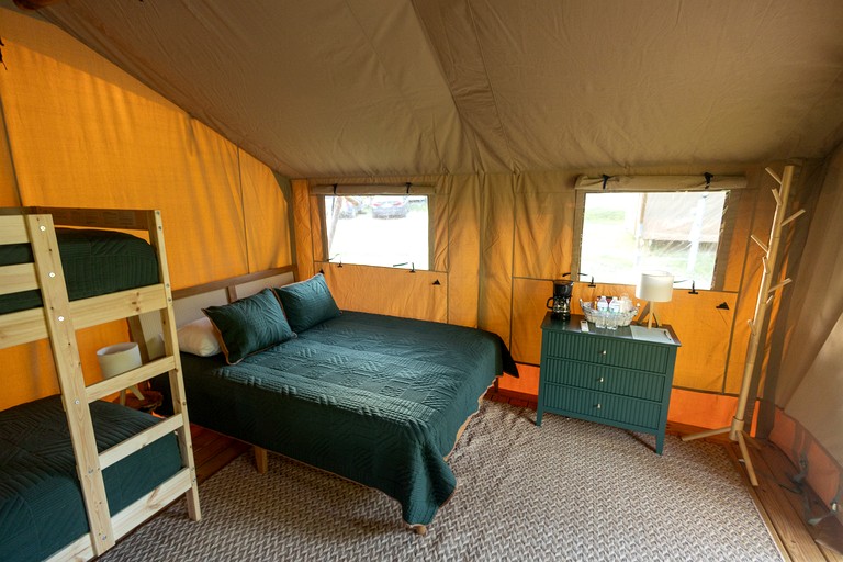 Safari Tents (United States of America, Onalaska, Texas)