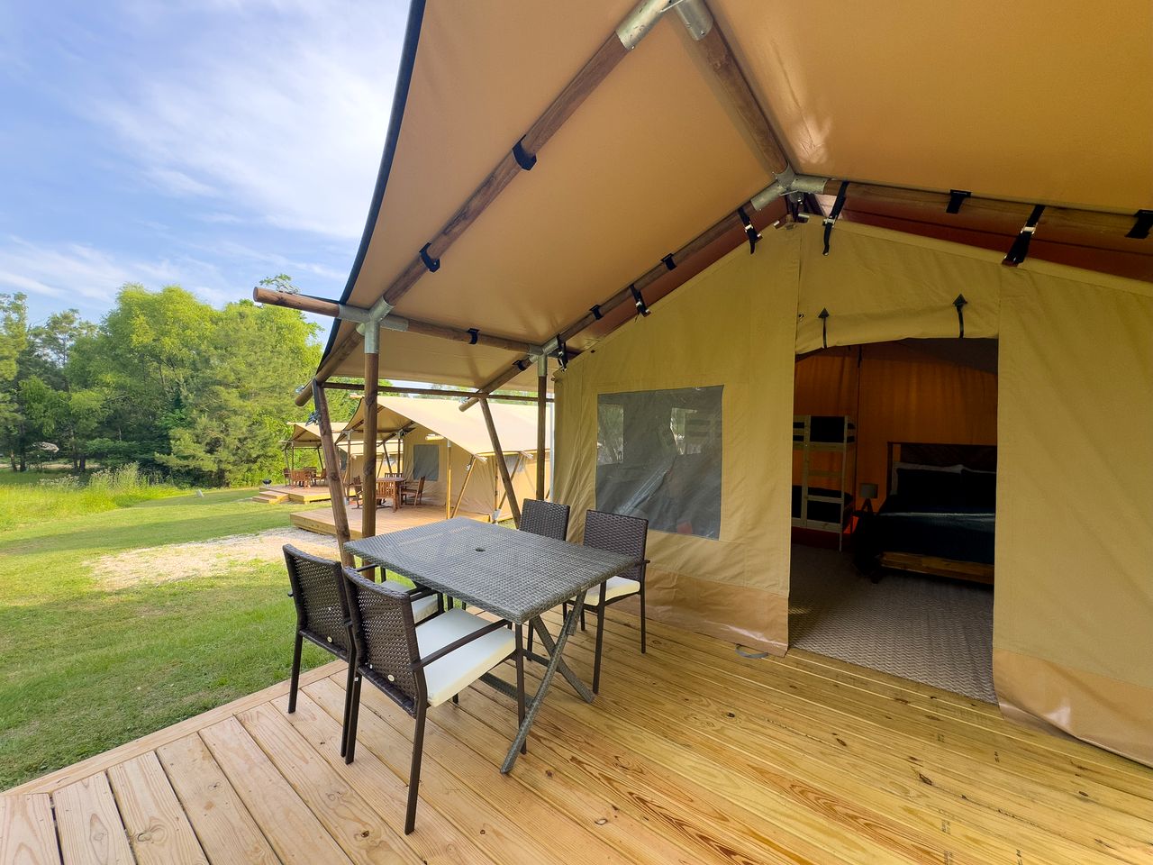 Family-Friendly Safari Tent with Marina Access Near Lake Livingston in Point Blank, Texas