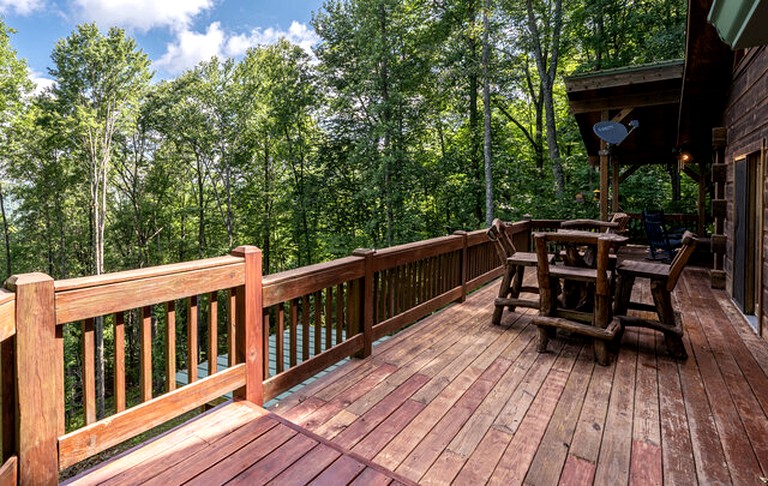 Cabins (United States of America, Topton, North Carolina)