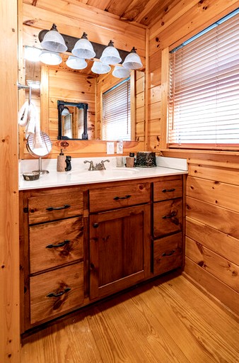 Cabins (United States of America, Topton, North Carolina)