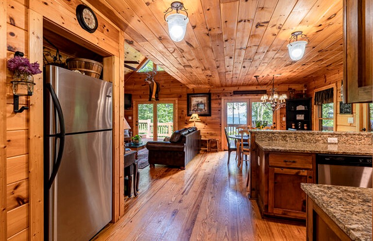 Cabins (United States of America, Topton, North Carolina)