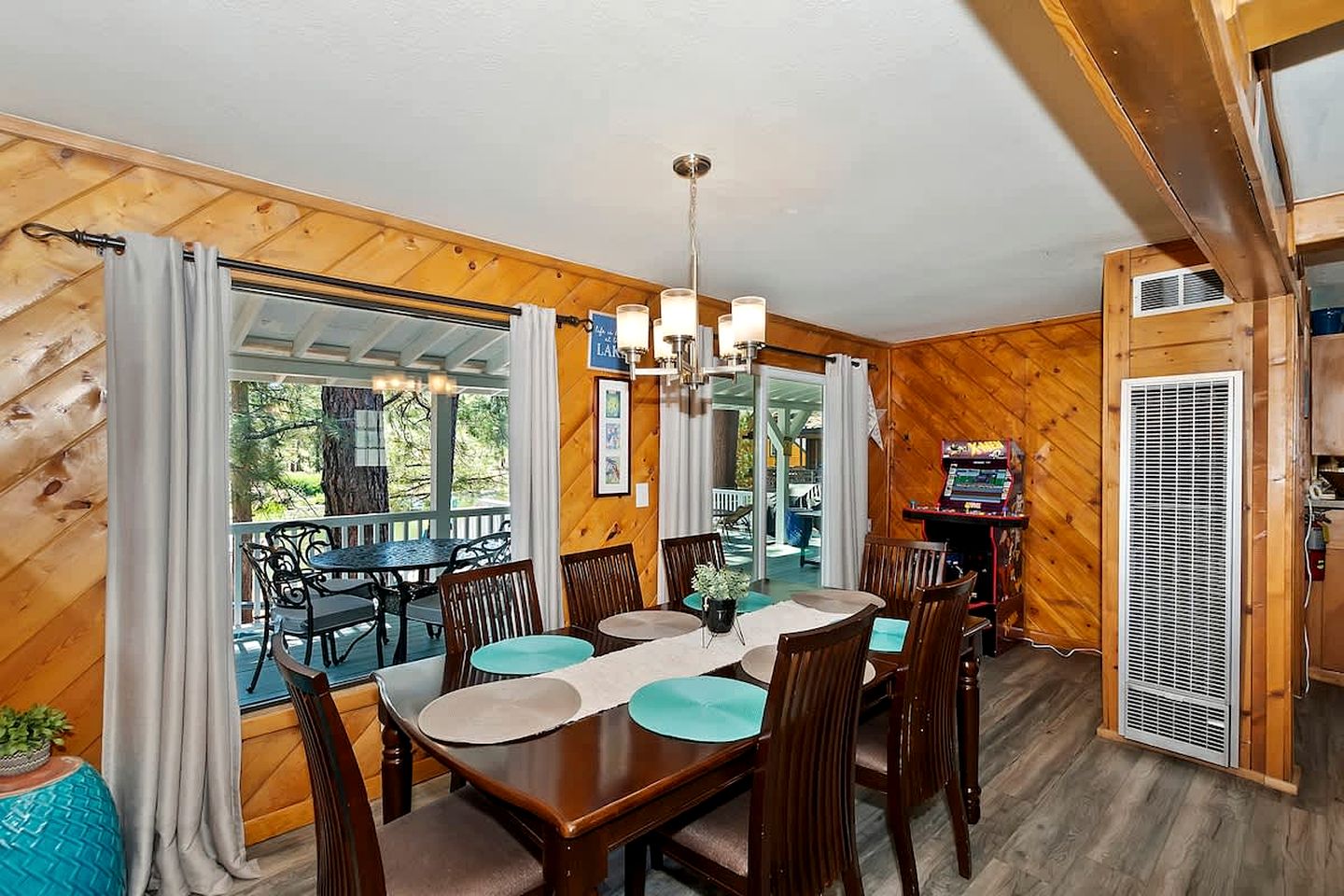 Lakeside Luxury: Lakefront Cabin with Hot Tub in Big Bear Lake, California