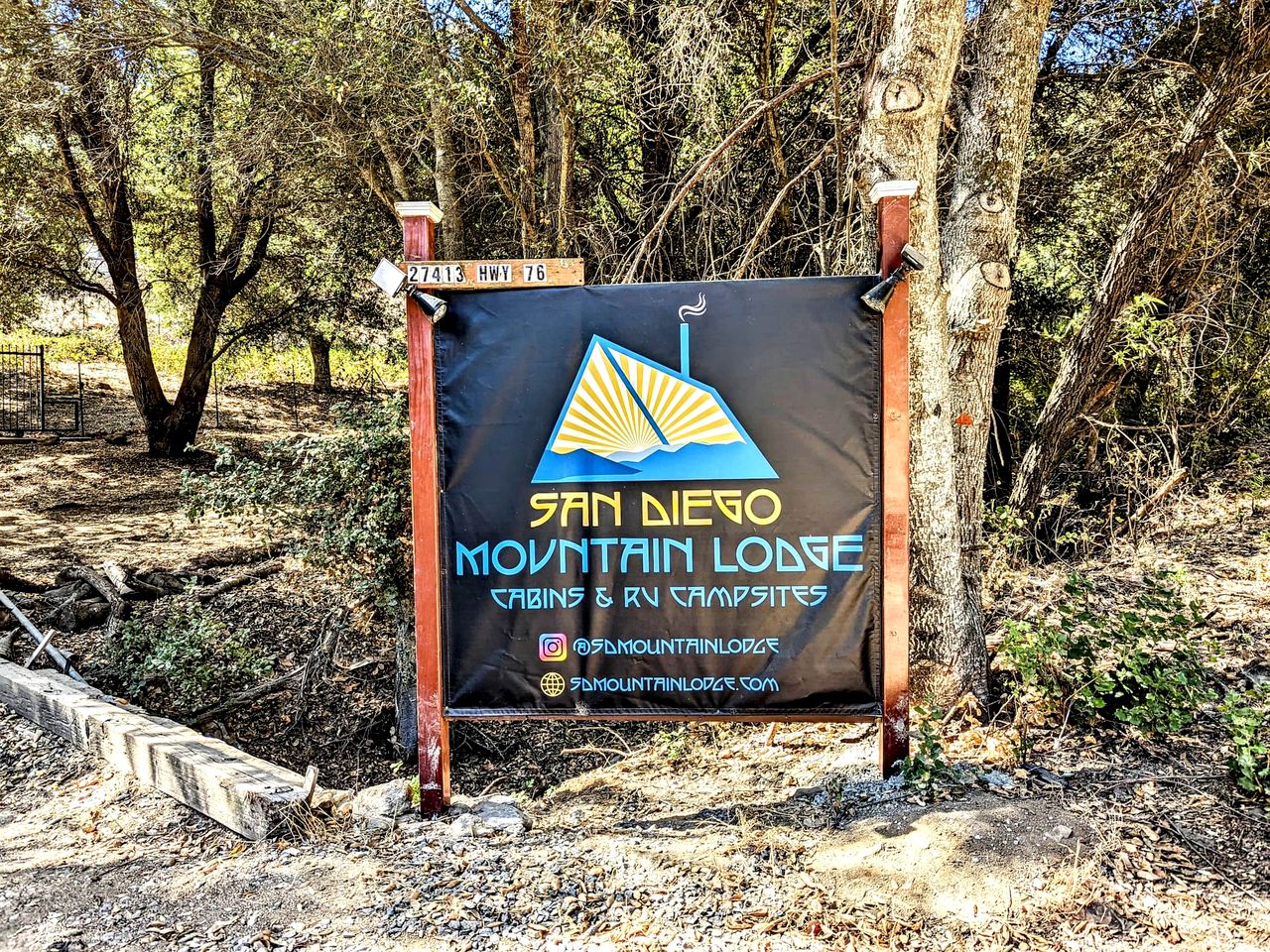 Lakeside Retreat for You and Your Pet: Santa Ysabel Glamping