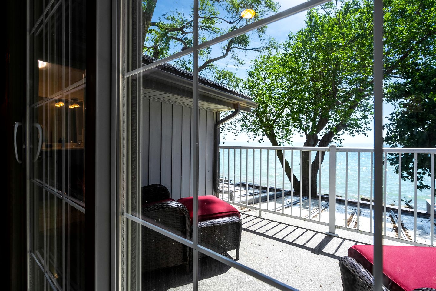 Lakeside Vacation Rental on Lake Erie for a Unique Escape in Leamington, Ontario