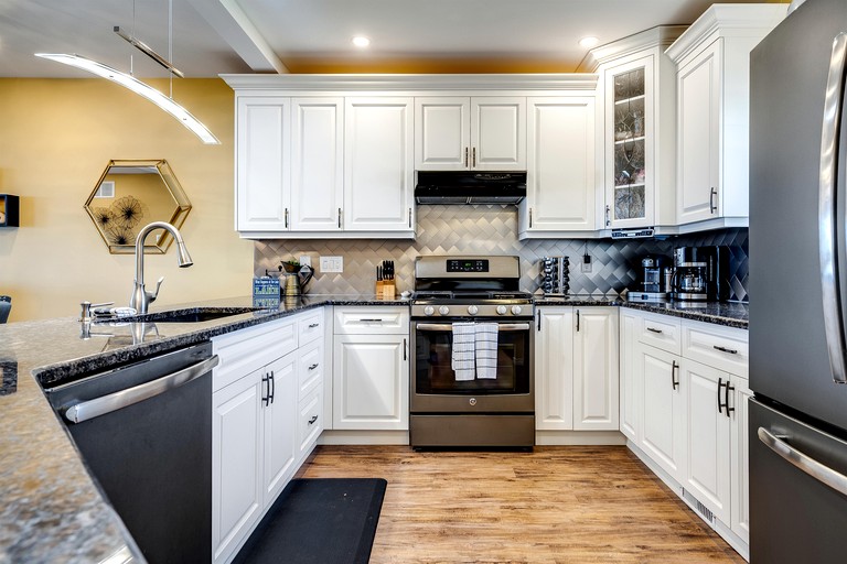 Vacation Rentals (Canada, Leamington, Ontario)