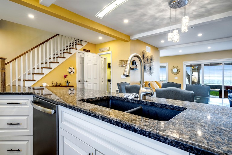 Vacation Rentals (Canada, Leamington, Ontario)