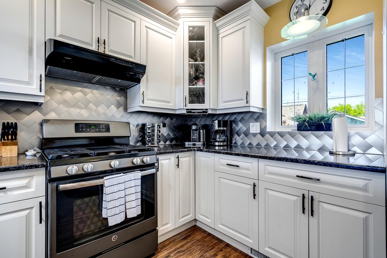 Vacation Rentals (Canada, Leamington, Ontario)