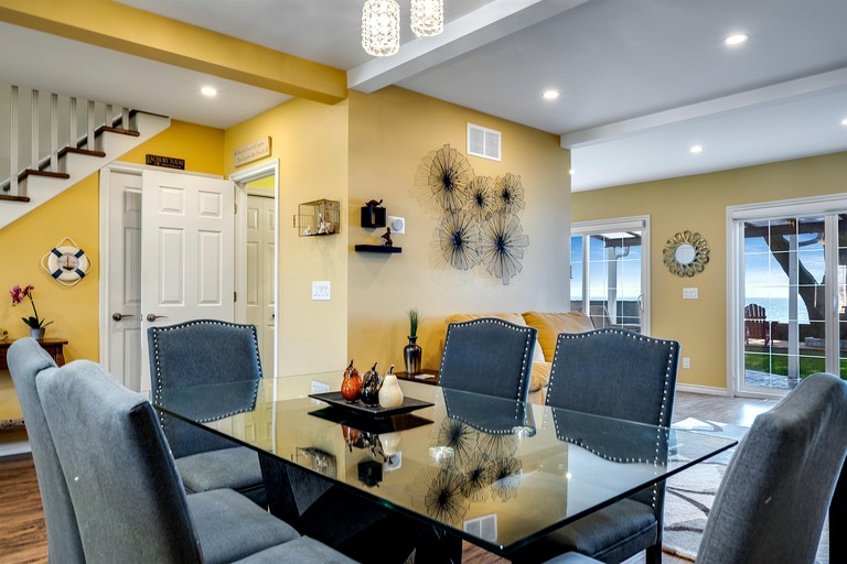 Vacation Rentals (Canada, Leamington, Ontario)