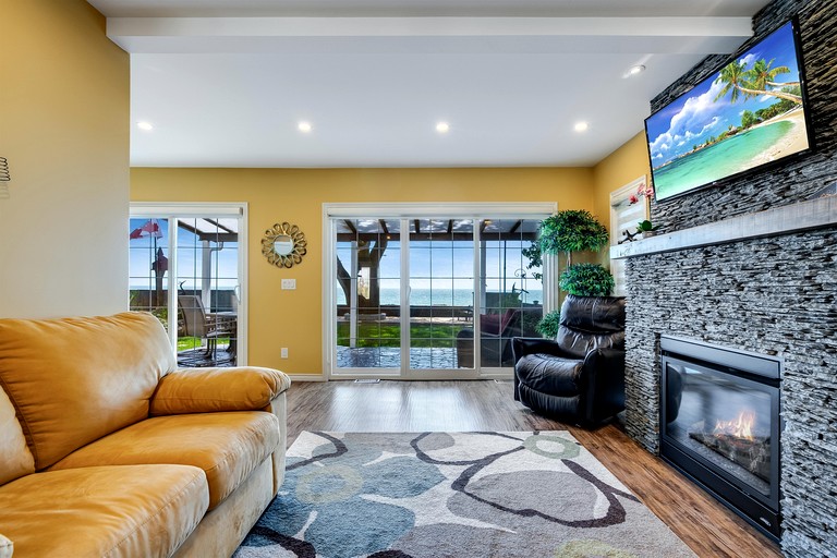 Vacation Rentals (Canada, Leamington, Ontario)