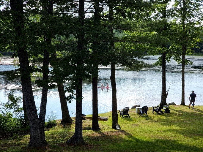 Cottages (United States of America, Naples, Maine)