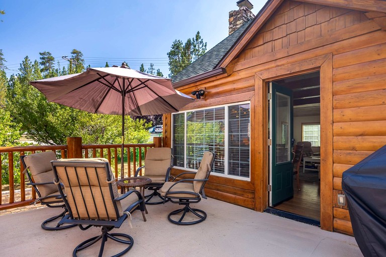 Cabins (United States of America, Big Bear Lake, California)