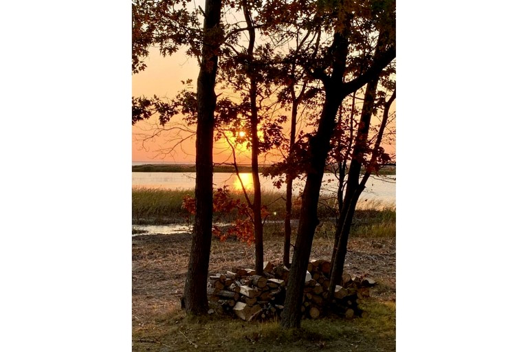 Cabins (United States of America, Au Gres, Michigan)