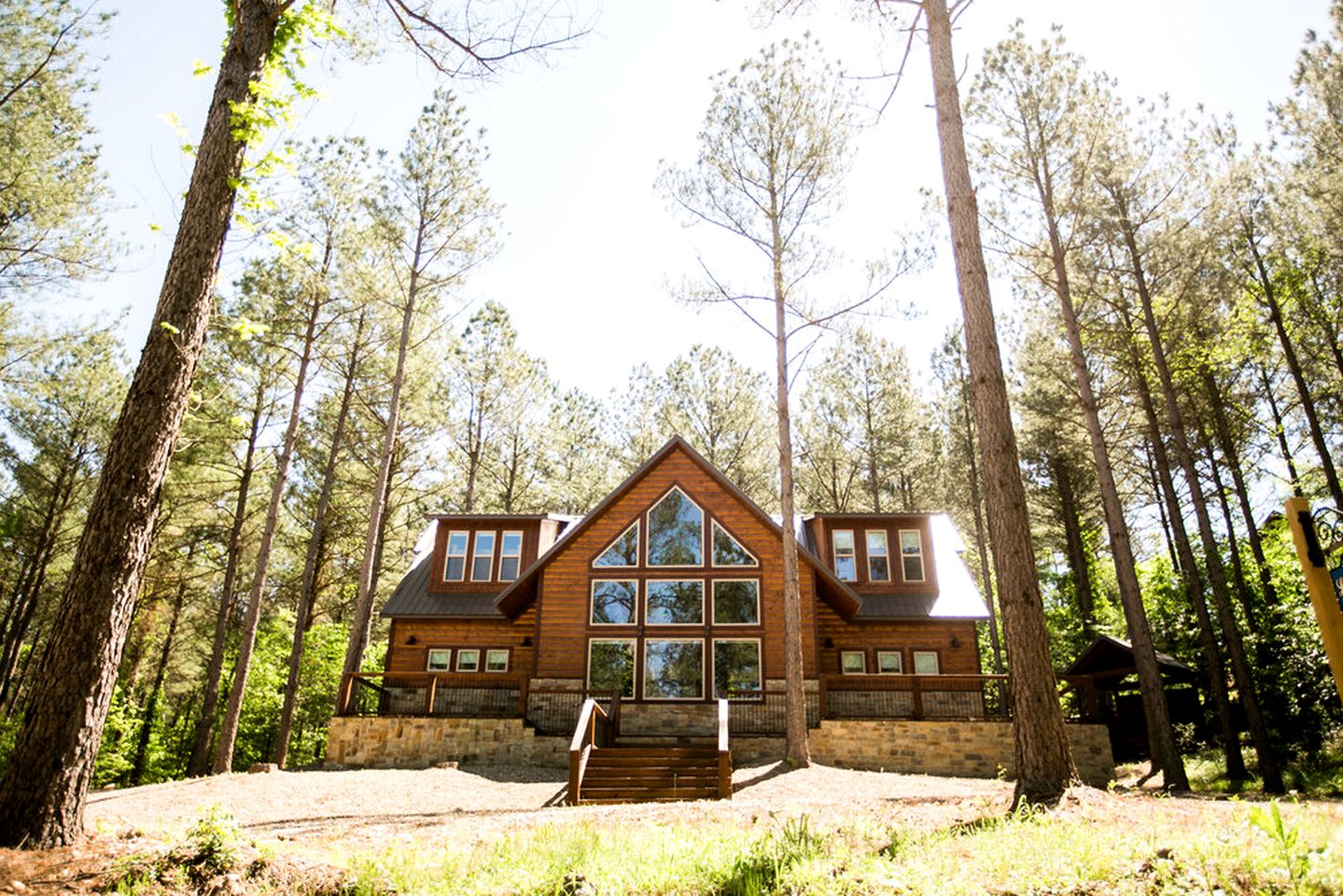 Cabin Rental near Hochatown State Park, Oklahoma