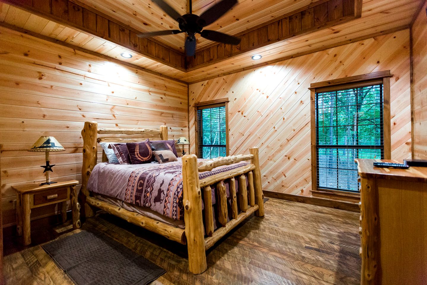 Family-Friendly Cabin Rental near Hochatown State Park in Broken Bow, Oklahoma