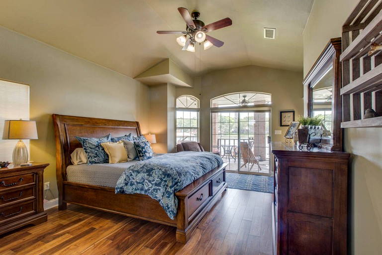 Vacation Rentals (Mabank, Texas, United States)