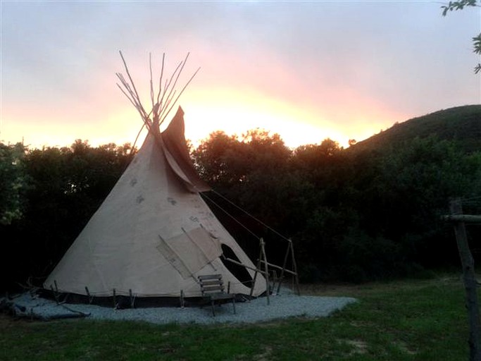 Tipis (Robertson, Western Cape, South Africa)