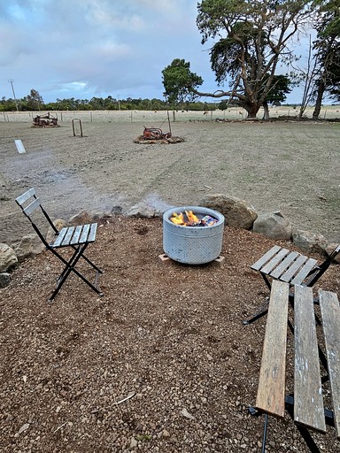 Tiny Houses (Australia, Purdeet, Victoria)