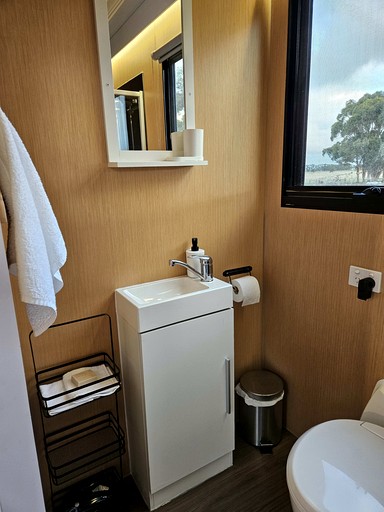 Tiny Houses (Australia, Purdeet, Victoria)