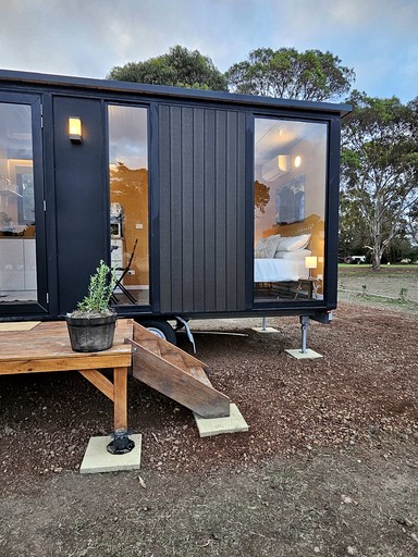 Tiny Houses (Australia, Purdeet, Victoria)