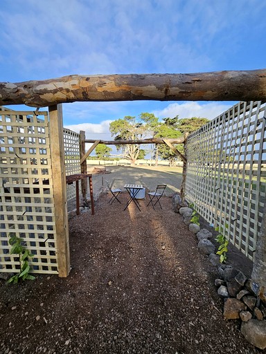 Tiny Houses (Australia, Purdeet, Victoria)